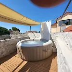 Durdica 穆泰尔岛